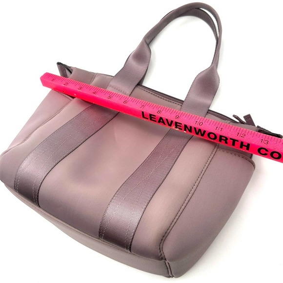 NWOT - MYTAGALONGS MINI COMMUTER NEOPRENE TOTE BAG - EVERLEIGH DUSTY LILAC - Picture 9 of 14